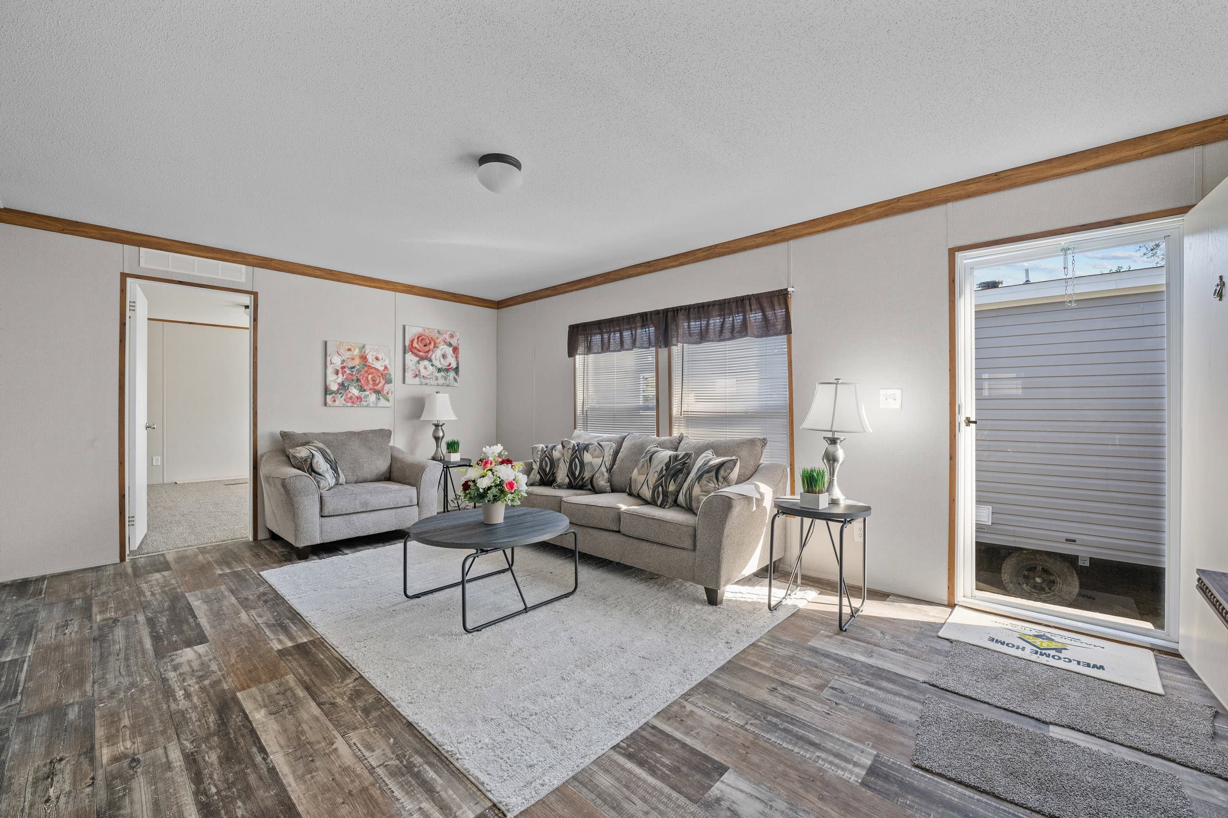 Gunner interior home features