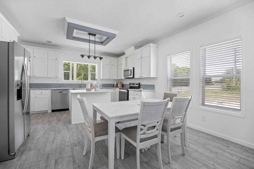 The amethyst  home features