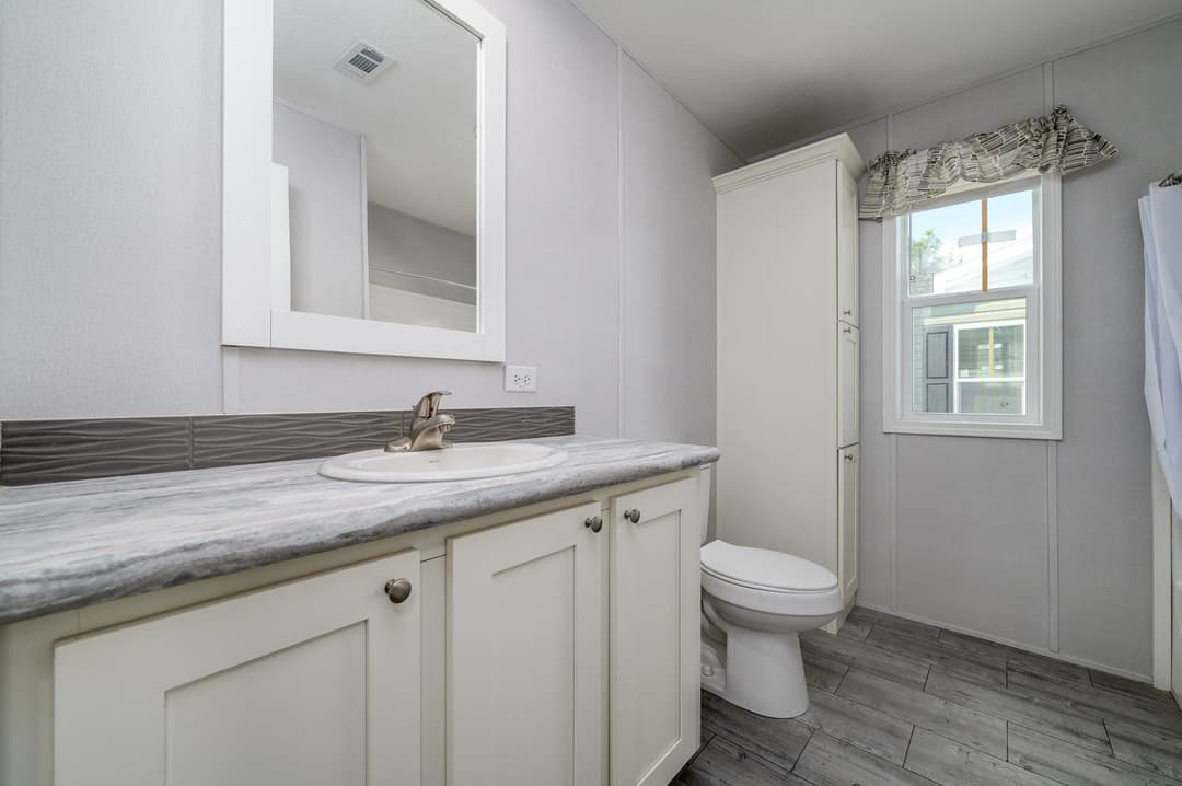 Marco 60 bathroom home features