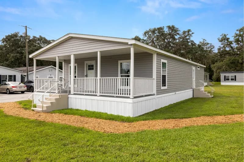 Champion community 2848441 hero, elevation, and exterior home features