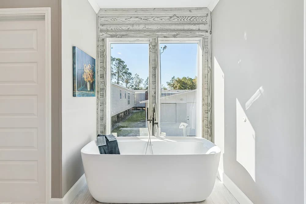 Cobblestone bathroom home features
