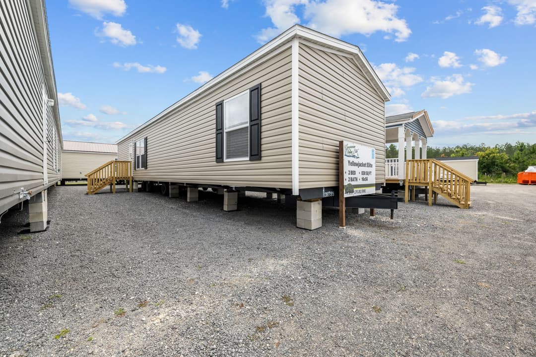 Yellow jacket exterior home features