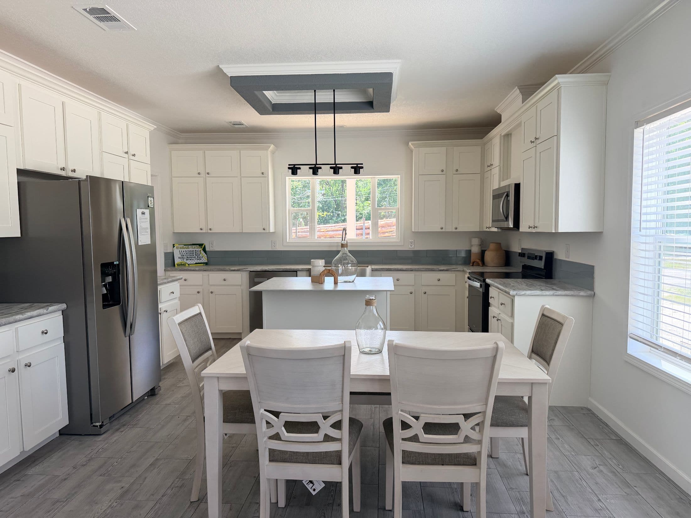 The amethyst  home features