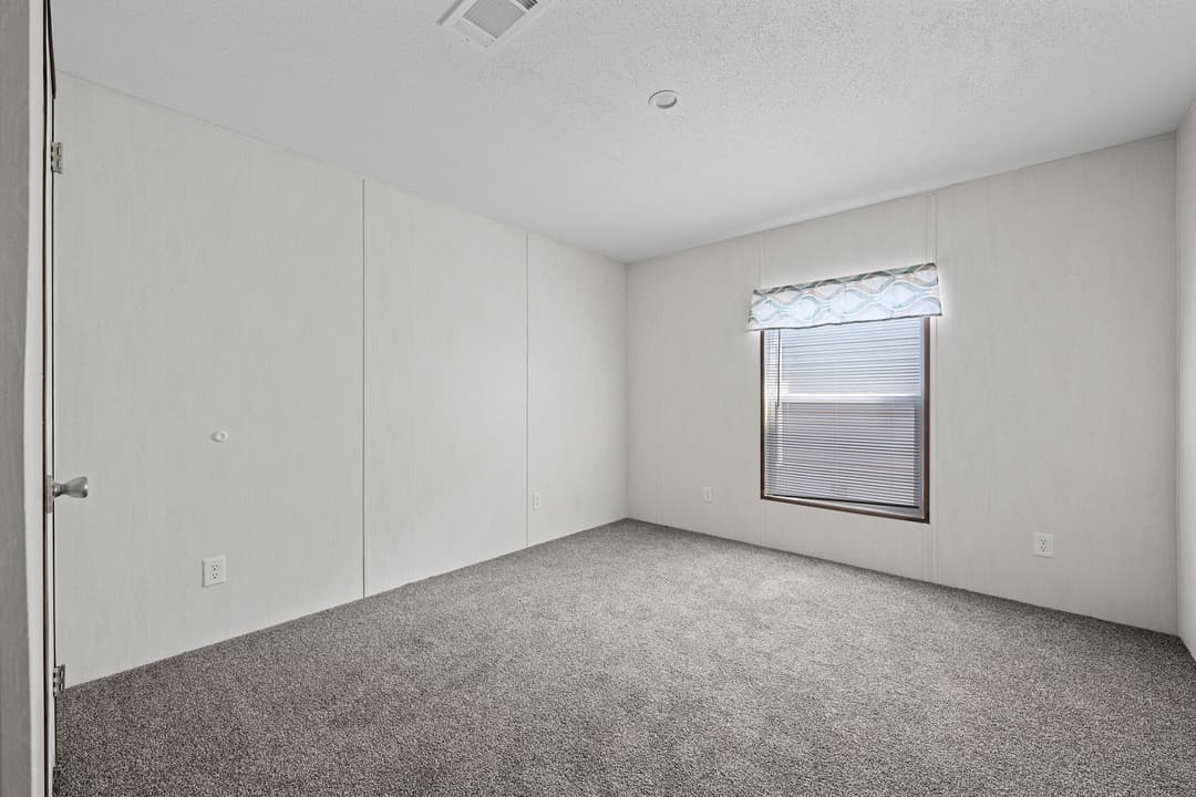 5k bedroom home features