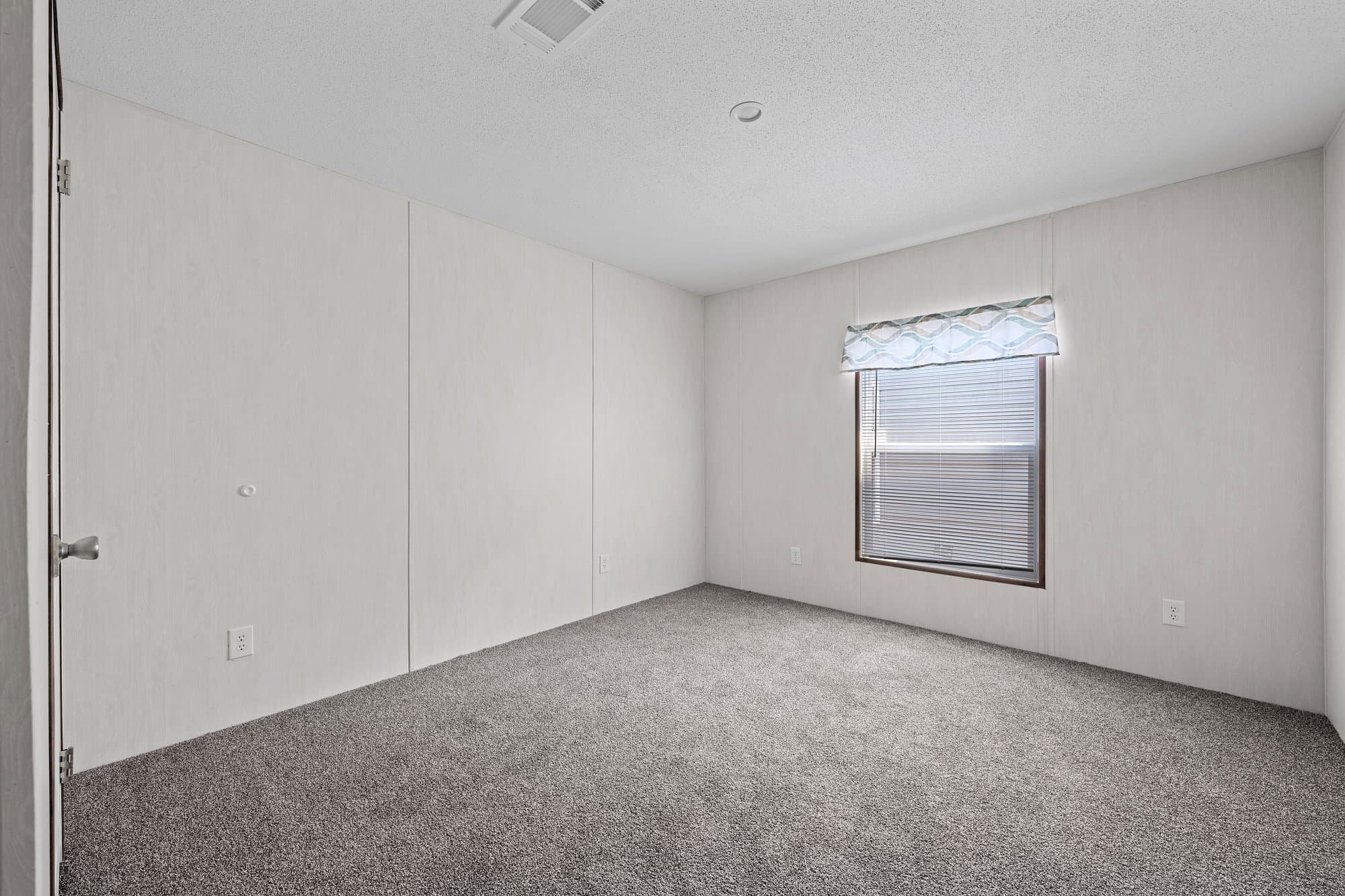 5k bedroom home features