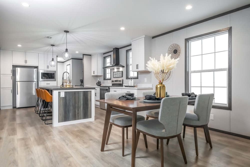 Amory interior home features