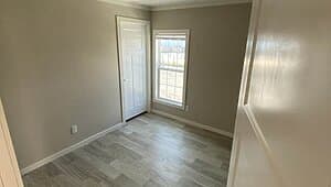 Legend 3260495 bedroom home features