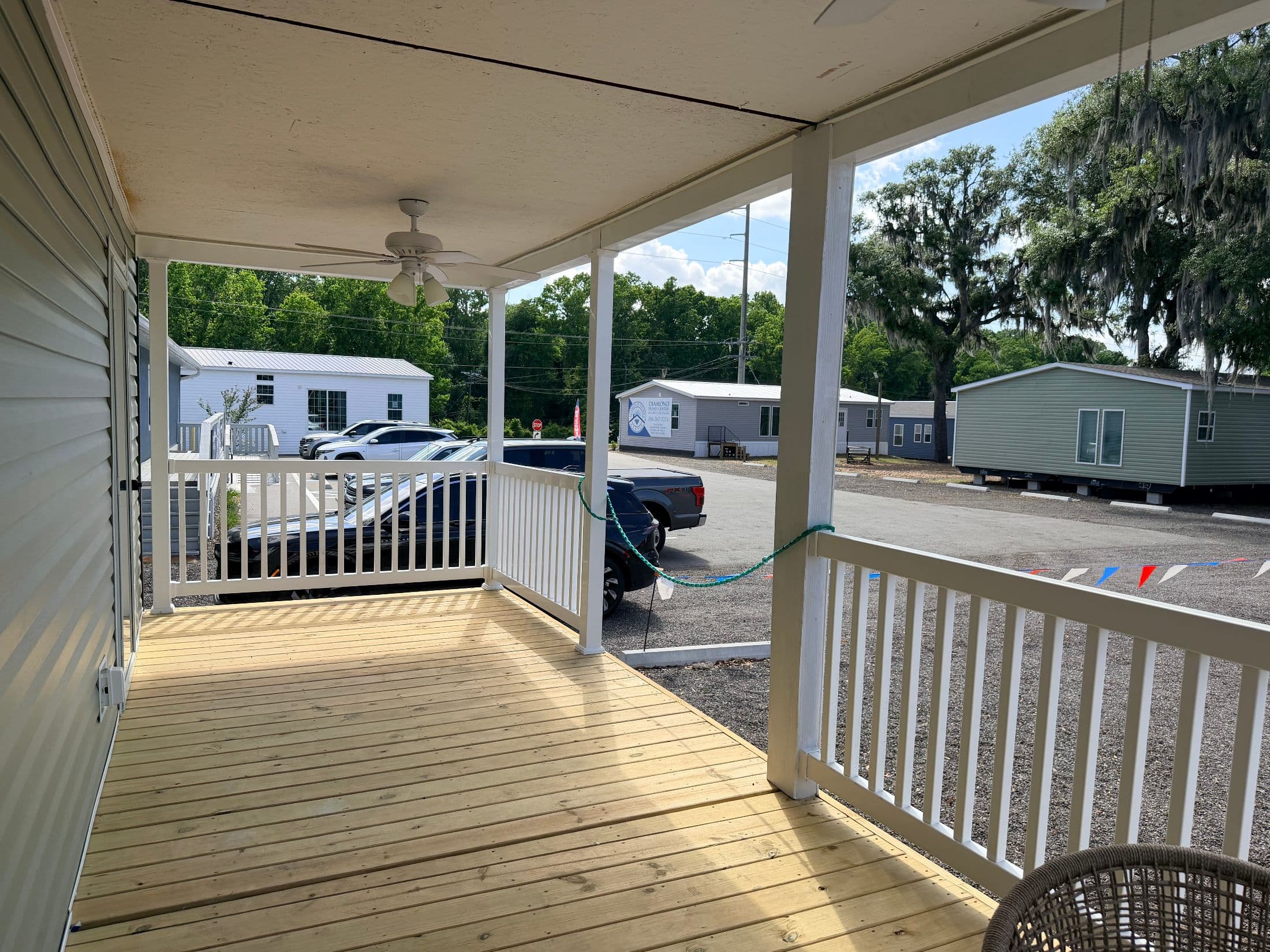 The moon stone   home features