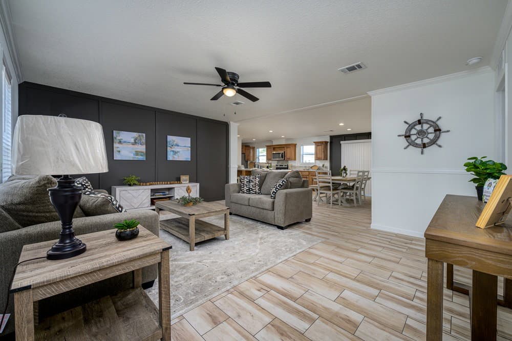 Tortuga interior home features